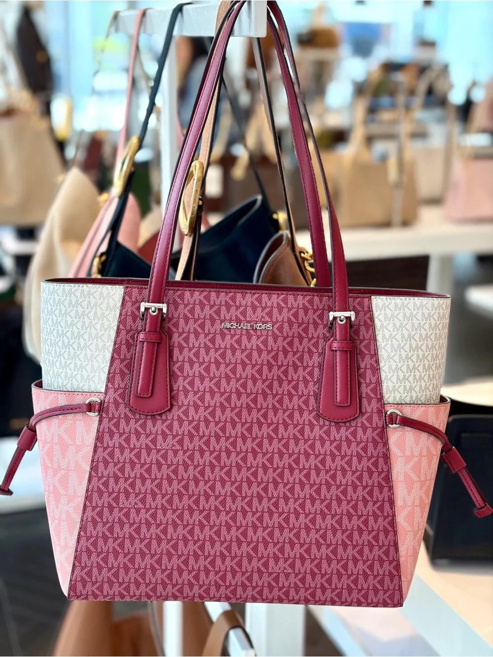 Michael Kors Voyager Large Color-Block Signature Logo Tote Shoulder Bag